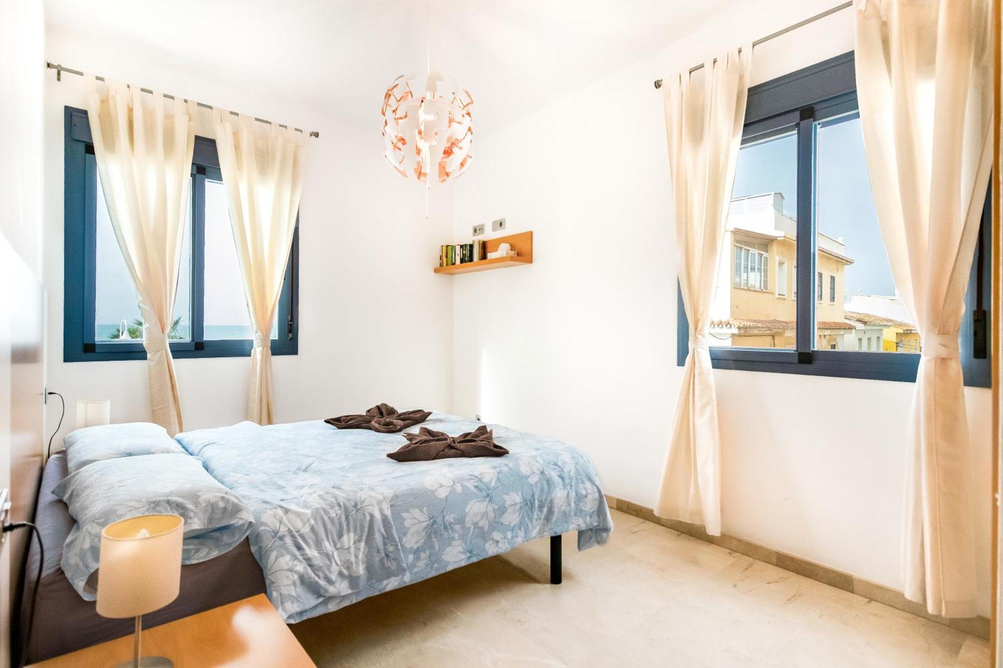 Apartamentos Varadero On The Beach La Cala Del Moral Extérieur photo